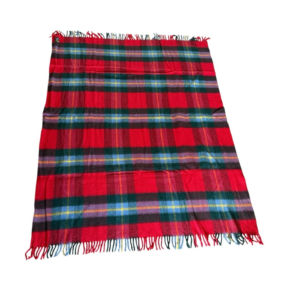 Johnstons of Elgin 100% Pure Wool Throw Blanket Red Plaid Scotland 4'x5' Fringe